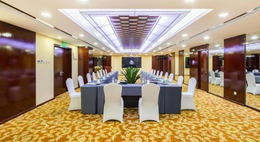 West International Trade Grand Hotel Beijing Exterior foto